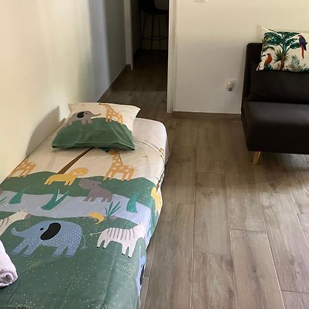 Kazacoco Bungalow A 5 Min A Pieds Du Lagon Ла-Салин-ле-Бен Экстерьер фото